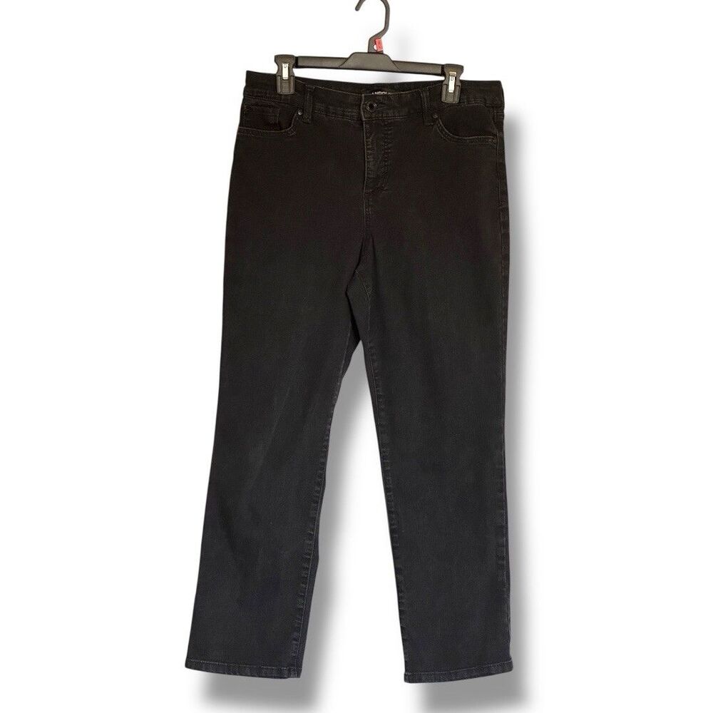 Bandolino Mandie Women's Straight Leg Jeans in Black. Size 12S. EUC.